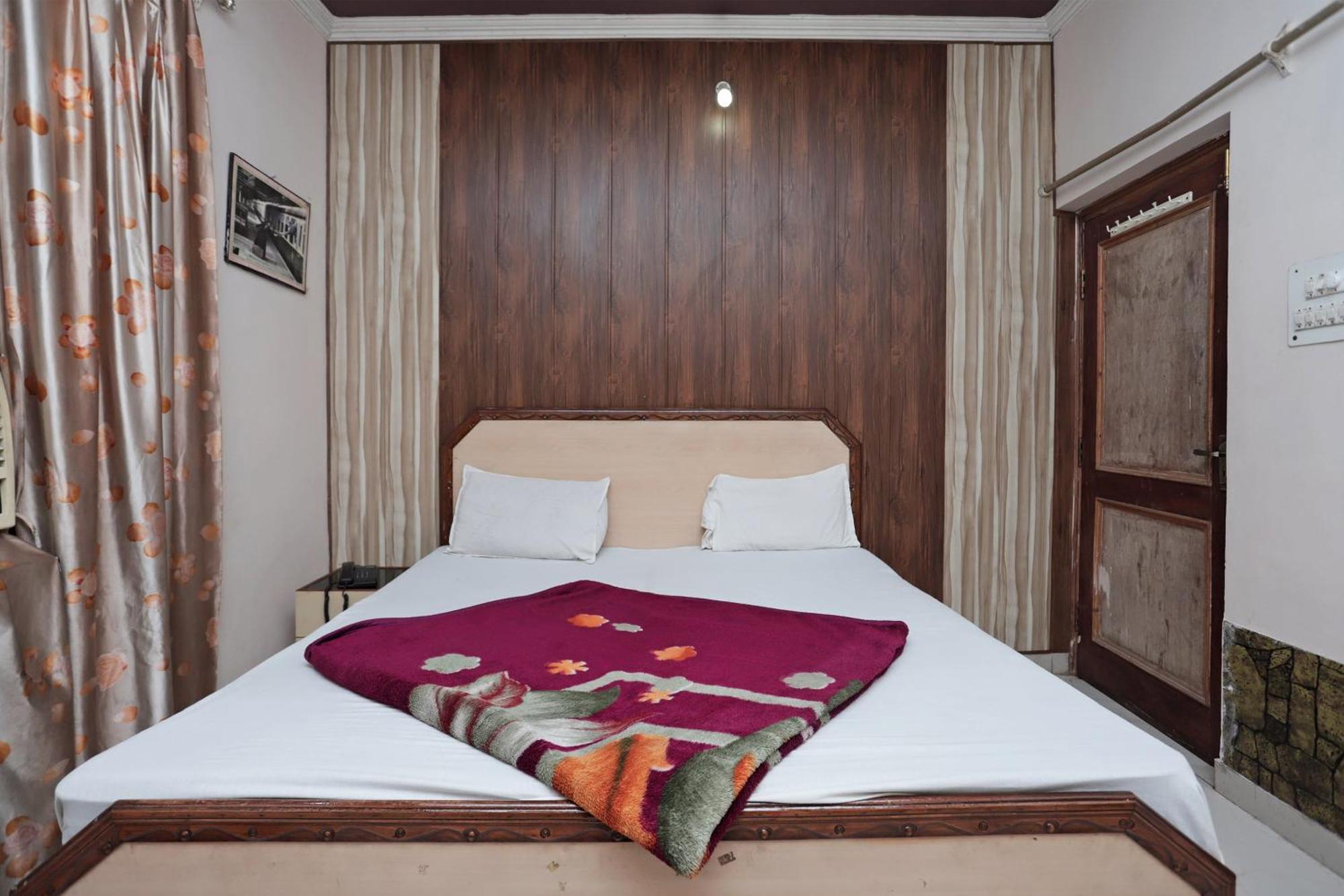 Narayani Guest House By Grb Kankhal Ngoại thất bức ảnh