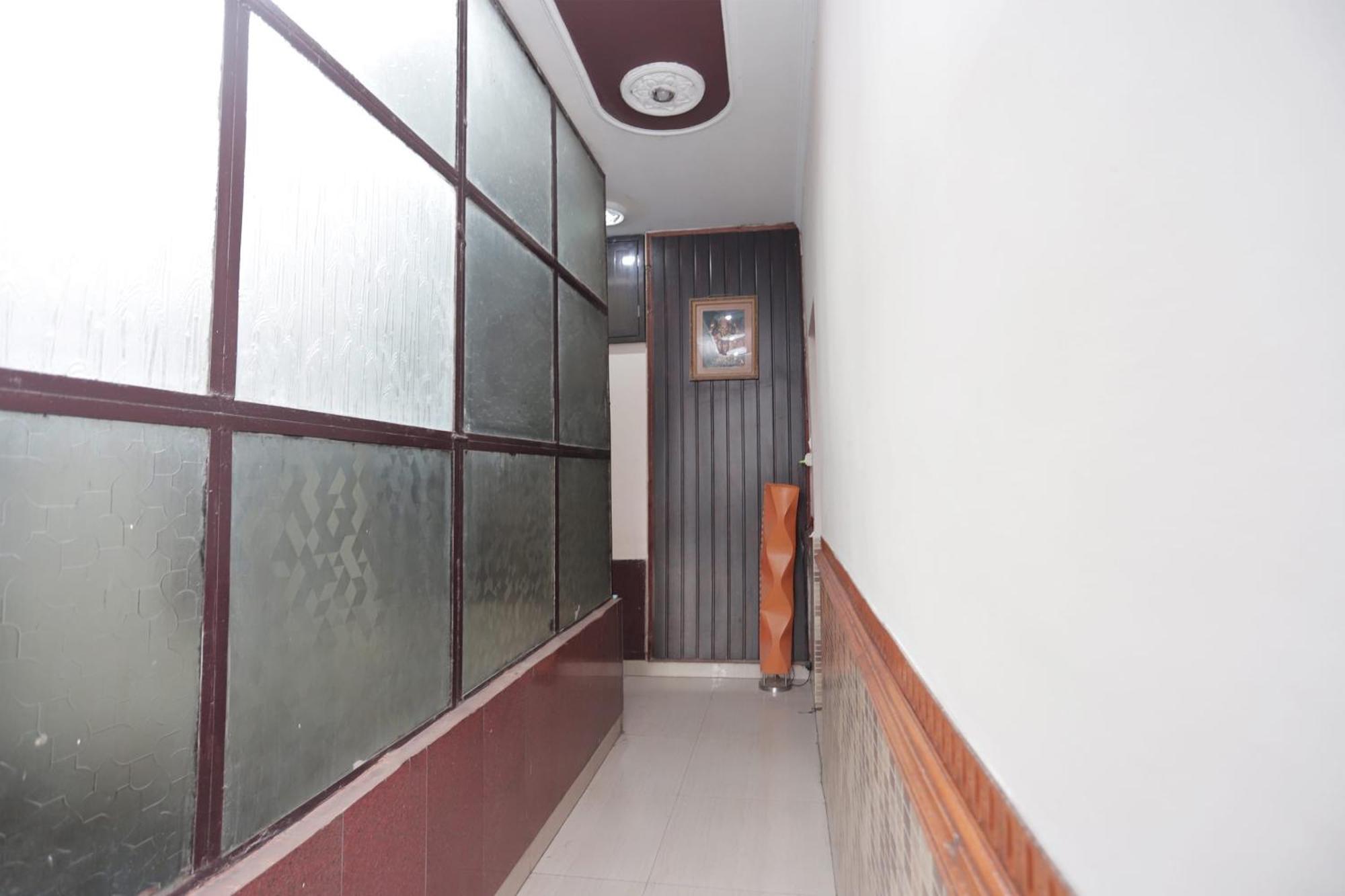 Narayani Guest House By Grb Kankhal Ngoại thất bức ảnh