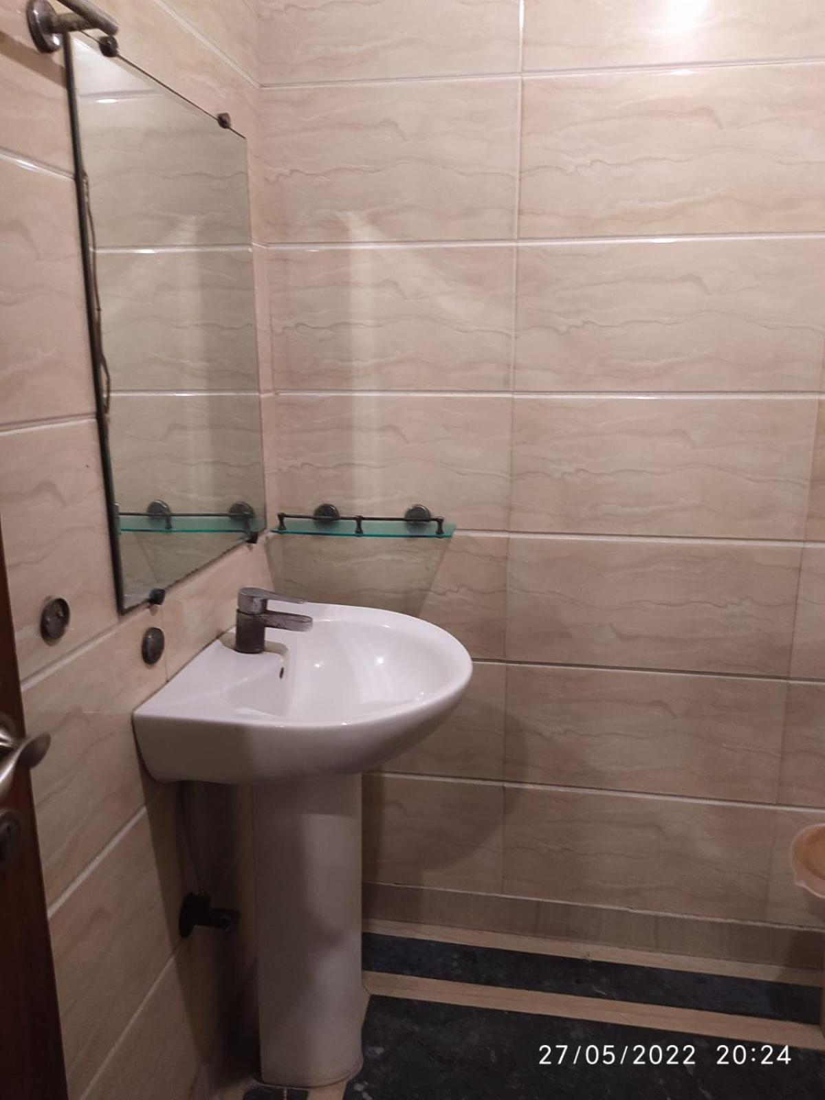 Narayani Guest House By Grb Kankhal Ngoại thất bức ảnh